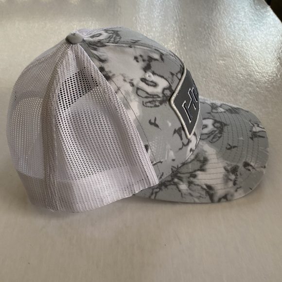 Huk Gray and White Snapback Hat with Camouflage Design - Picture 2 of 5